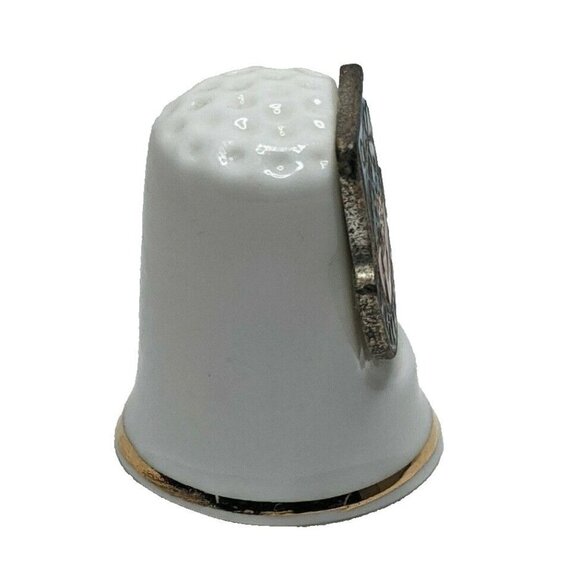 Vintage Watsons Hollywood Souvenir Collectors Fine Bone China Thimble - Picture 4 of 5
